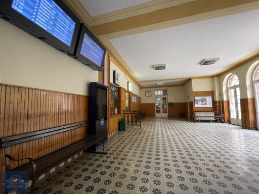 Bahnhof Balatonföldvár